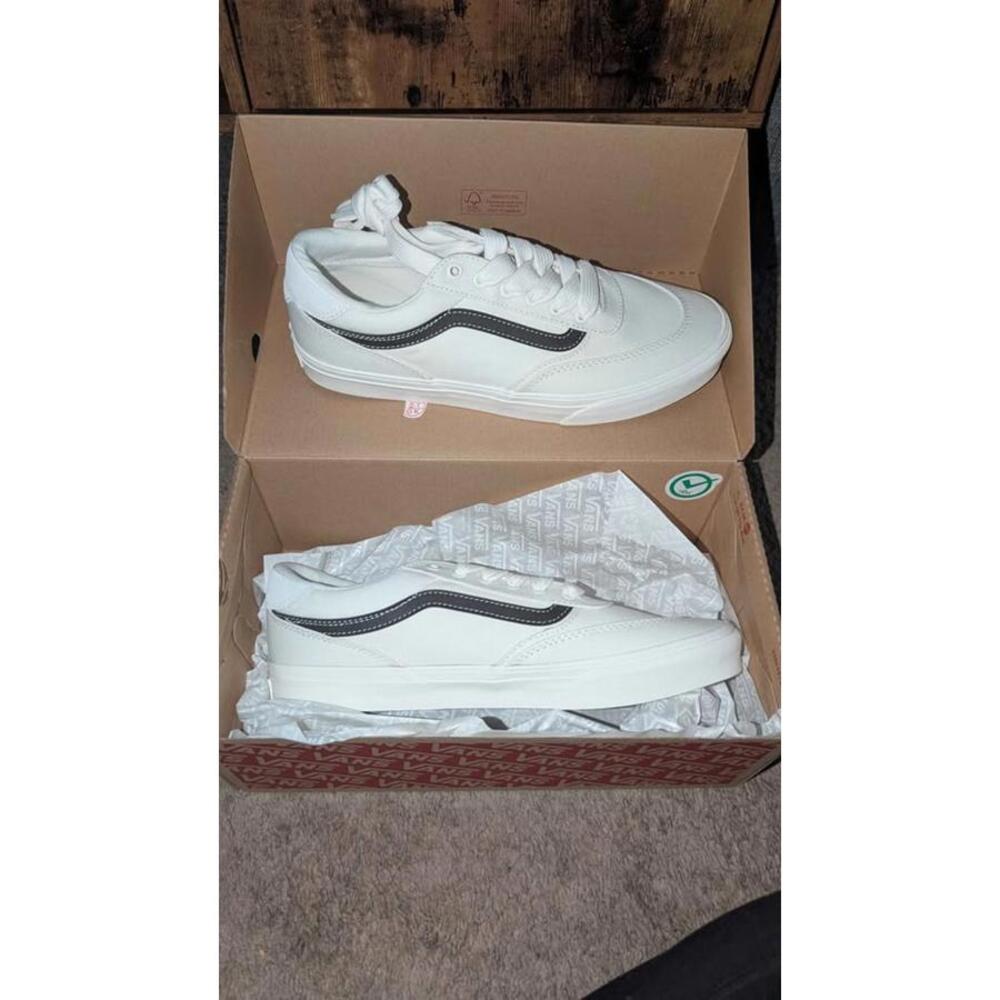 Men's 11 LS vans